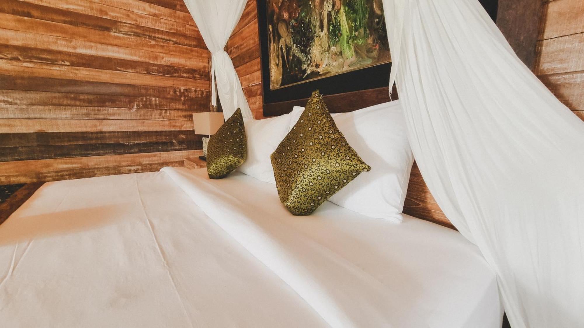 Aura Guesthouse Ubud  Bagian luar foto