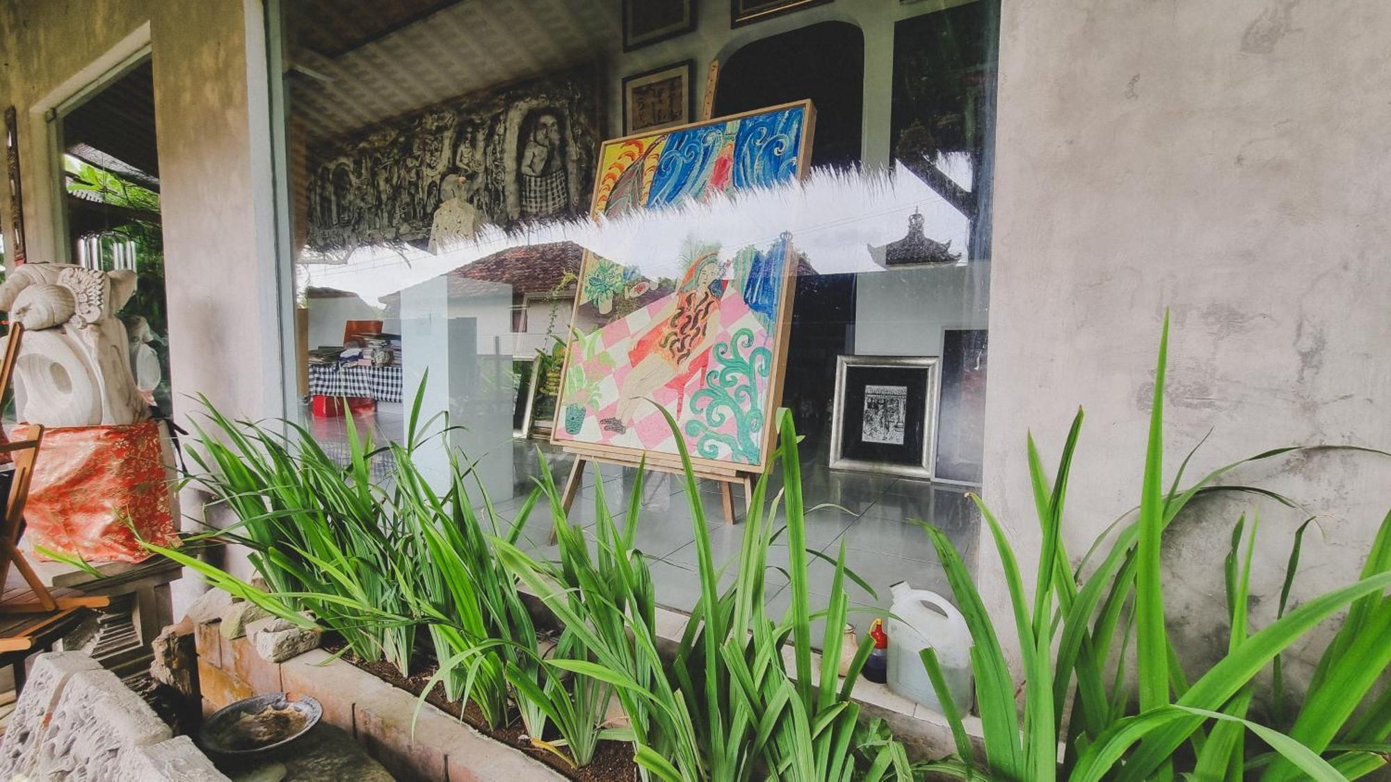 Aura Guesthouse Ubud  Bagian luar foto